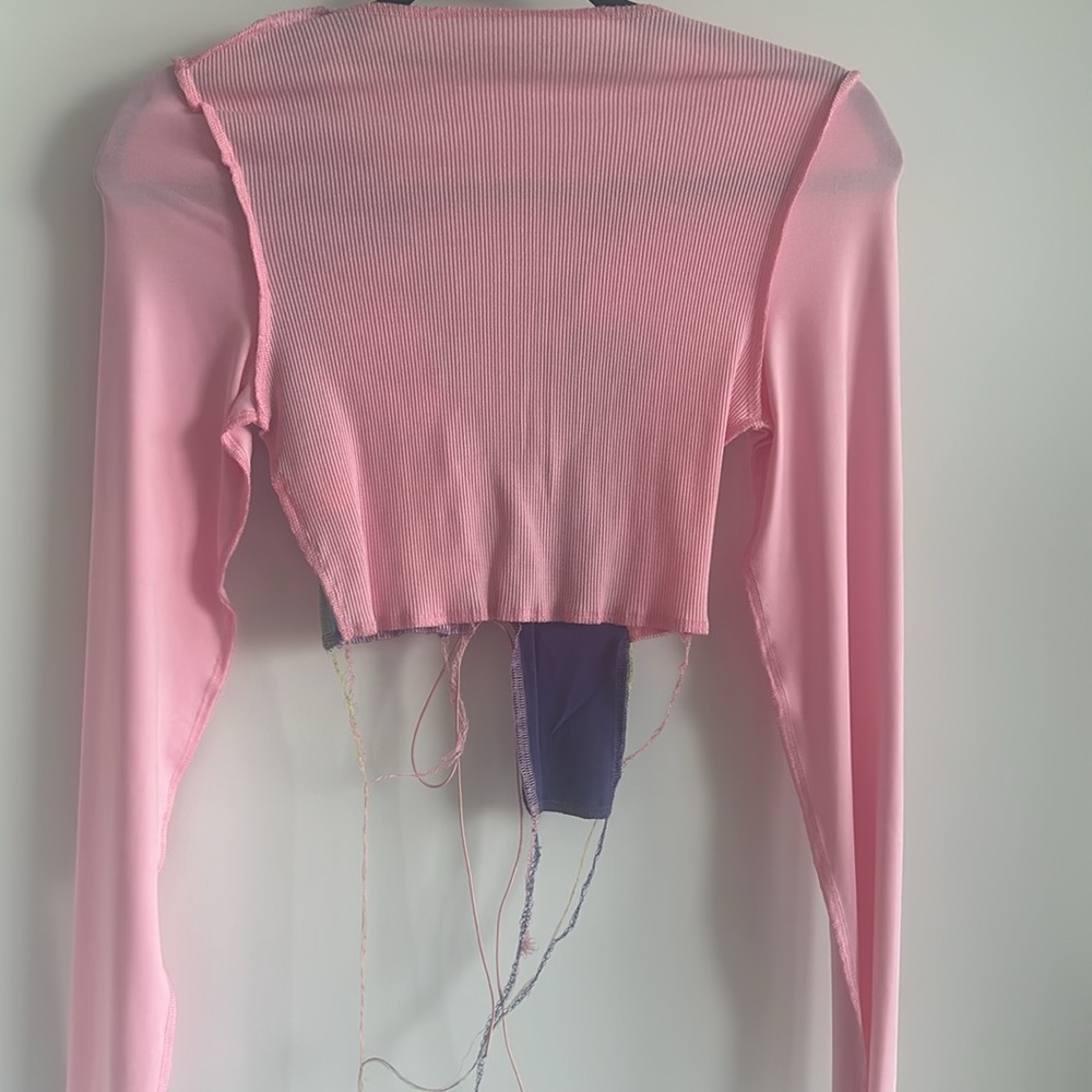Pink crop top - Picture 3 of 3